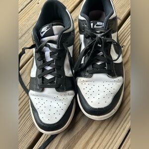 Women’s Nike Dunks - Used - Black